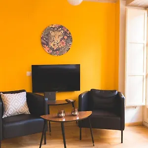 https://centrico-estudio-en-calle-pena-malaga-centro.hotelsinnerja.org